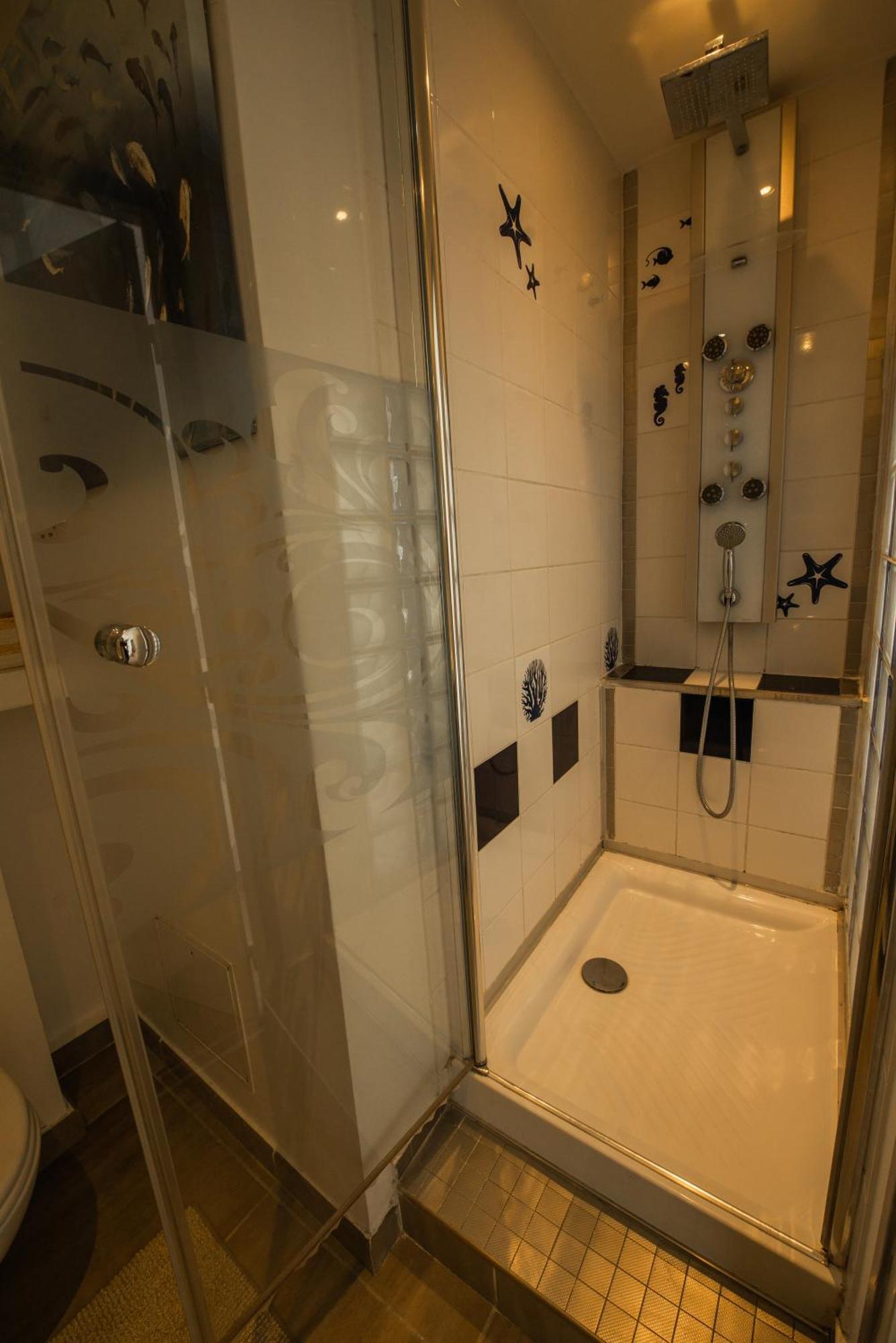 Marinca Du Port De Toulon Apartman Kültér fotó